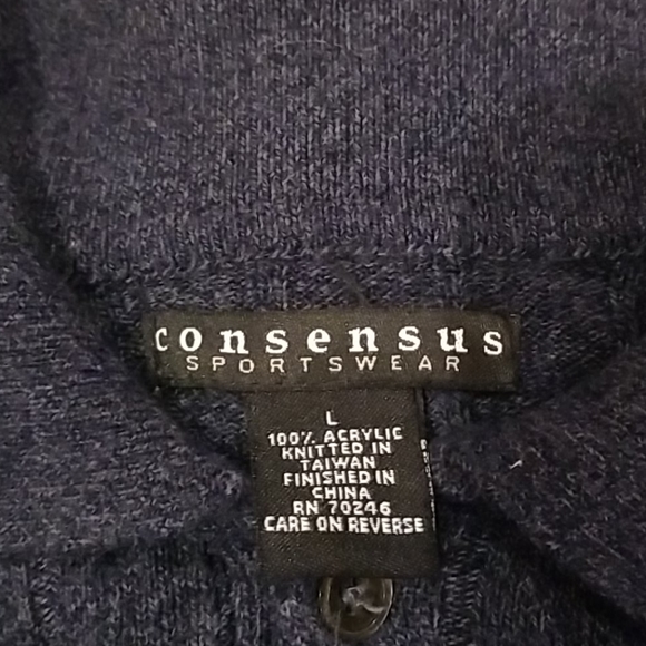 Super soft mens sweater by consensus sportswear - Picture 4 of 4